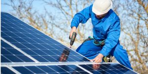 Installation Maintenance Panneaux Solaires Photovoltaïques à Sail-les-Bains